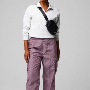 Fabletics Parachute Pant Size S  Lightweight Cargo Jogger Windbreaker Plum Shine